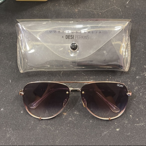 Quay x dezi Perkins sunglasses